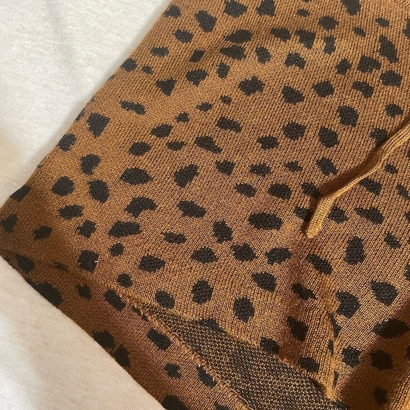 Beach Riot Sandy Spot Shorts Cheetah NEW - Picture 5 of 5